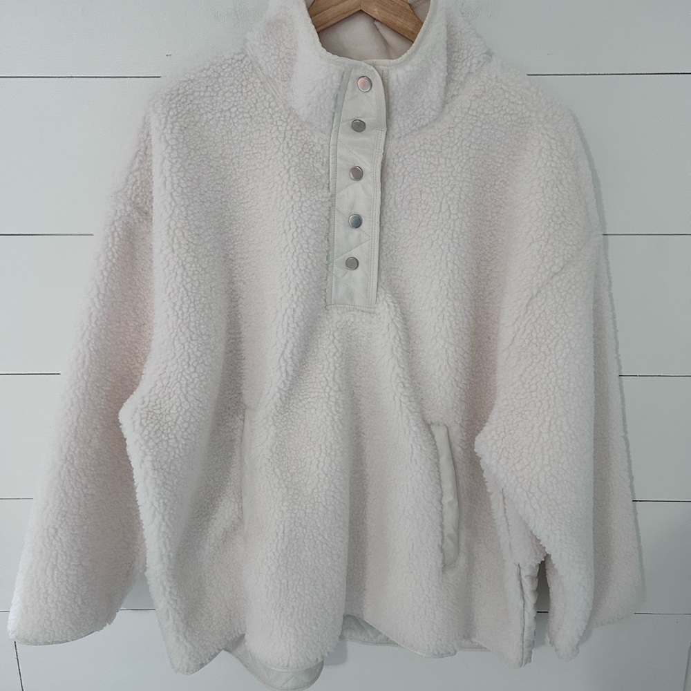 Athleta Cozy Fleece Pullover - Picture 2 of 6